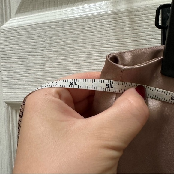 NEW Zara A-LINE SILHOUETTE SATIN EFFECT SKIRT tan cream - Picture 5 of 9